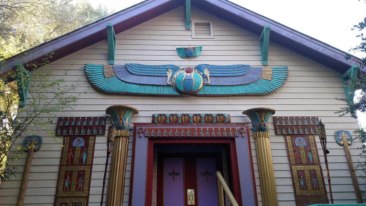 Grand Lodge Geyserville Exterior photo